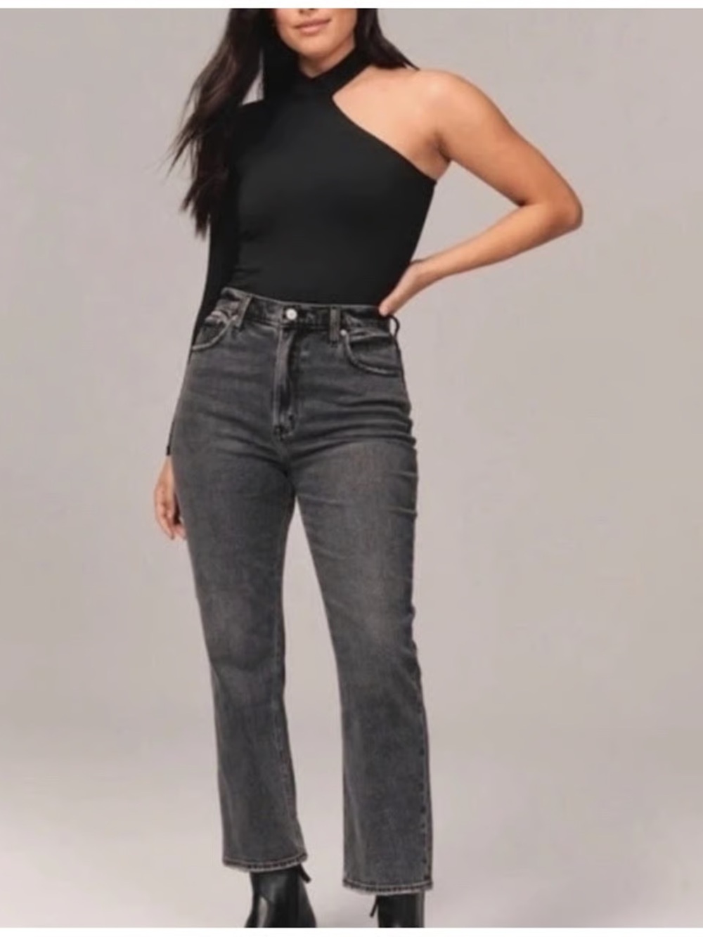 Abercrombie Jeans The Ankle Straight Ultra High Rise - Black Wash Size 6